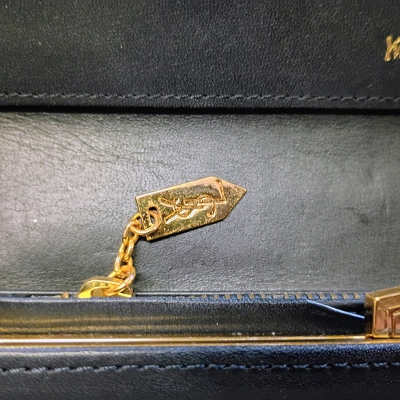 Vintage Yves Saint Laurent Croc Embossed Convertible Wallet Clutch w/ Gold Chain - Picture 9 of 14